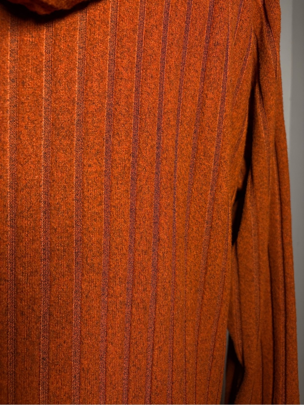 Hooded Button-Front Cardigan in Rust - Picture 6 of 7